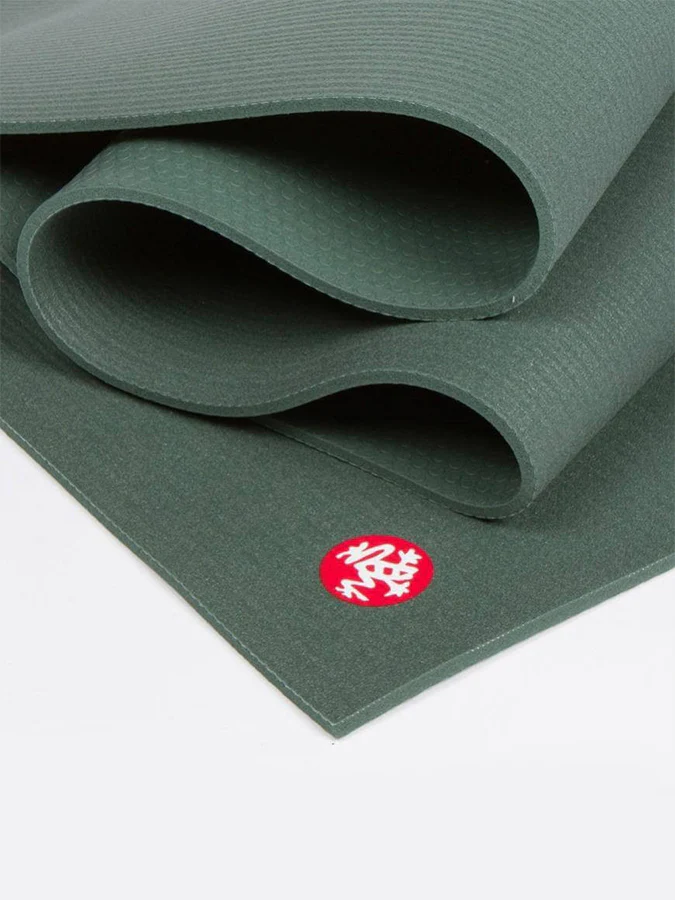 Manduka Pro Yoga Mat Black Sage Grippy non slip sticky red logo